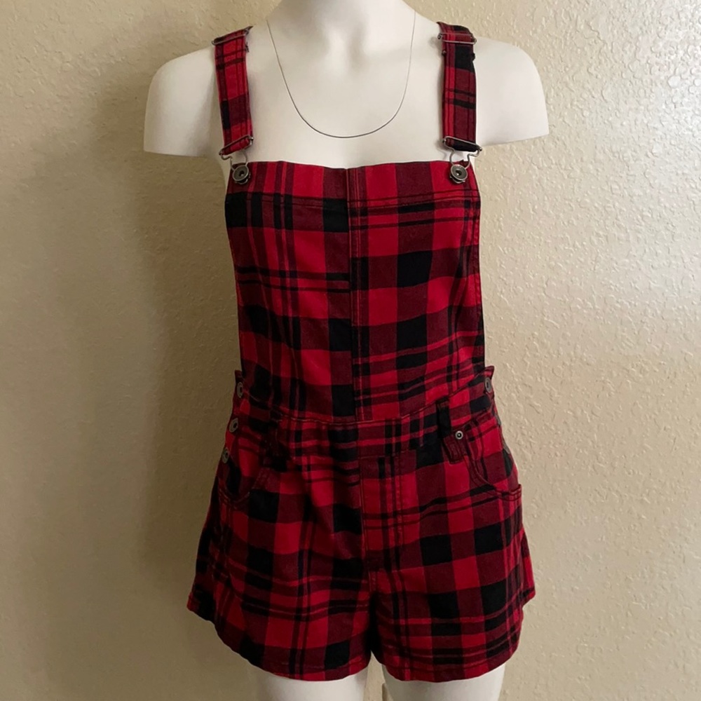 Blackheart overall shorts